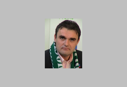 <h1>Pintér Attila</h1>-